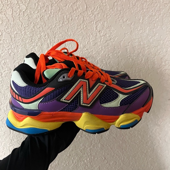 New Balance 9060
Prism Purple - Picture 3 of 9